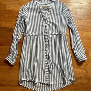 Abercrombie and Fitch dress size XS.